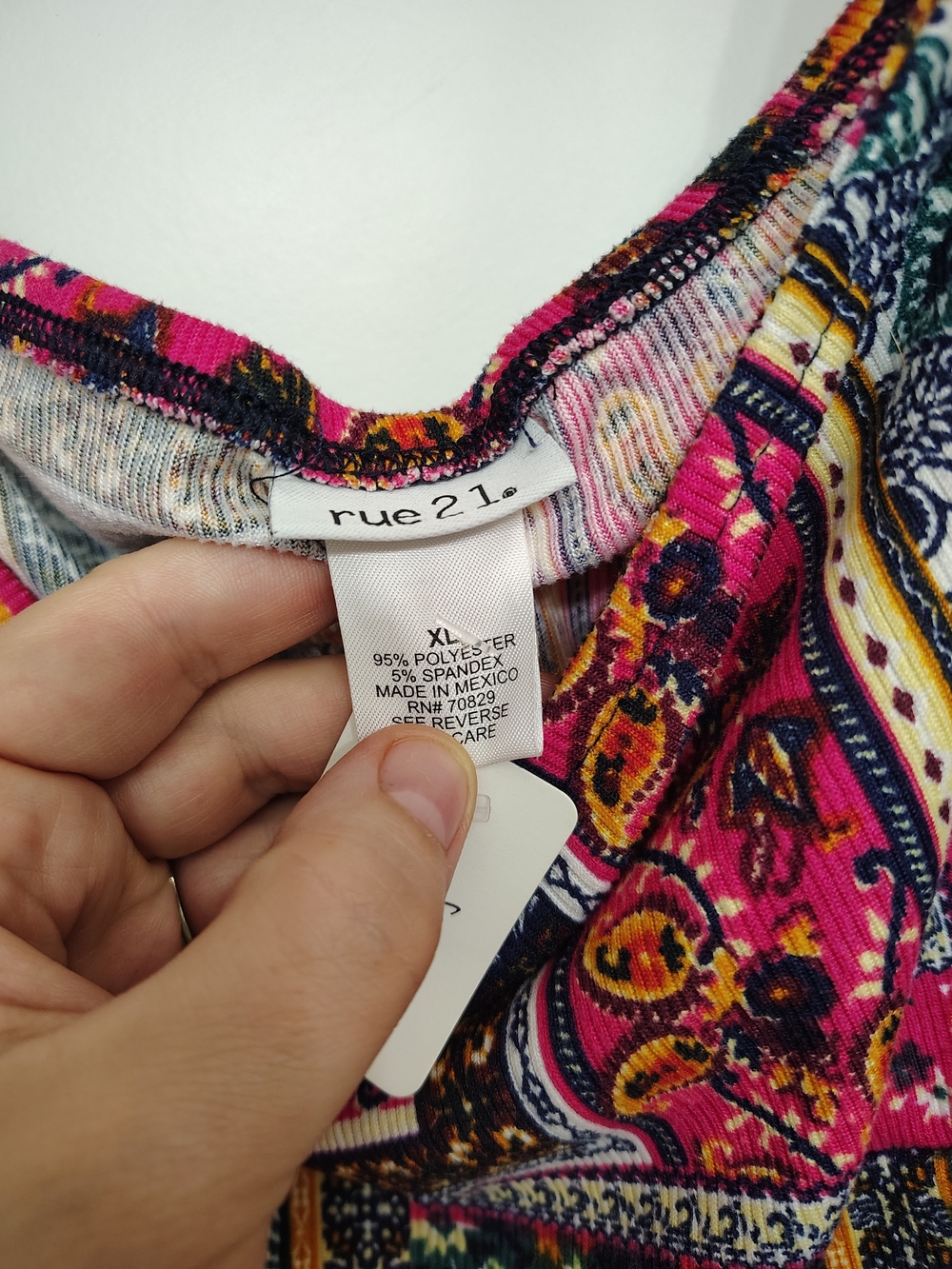 rue21 Pink Paisley Print Women's Top